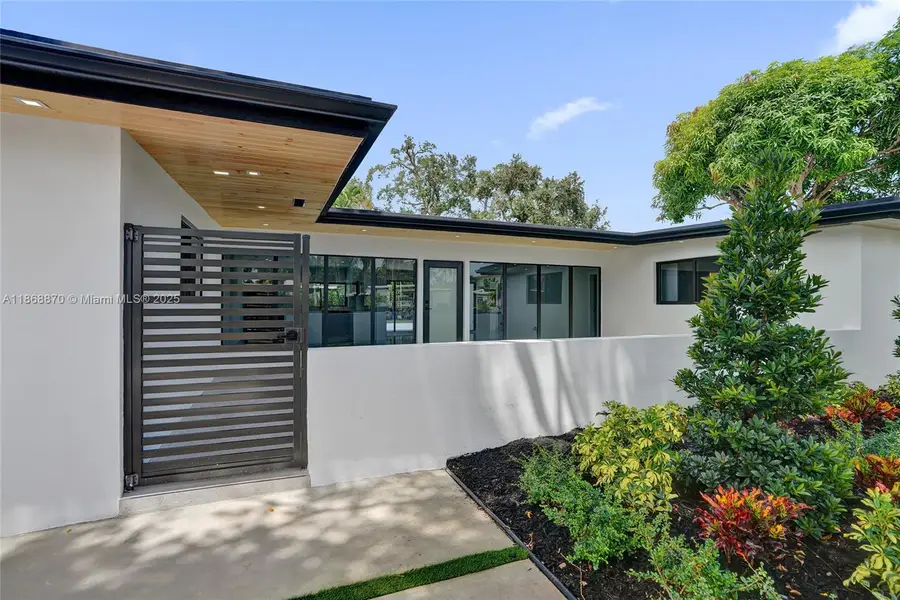 1931 NE 186th Dr, North Miami Beach, FL 33179 - Image #2