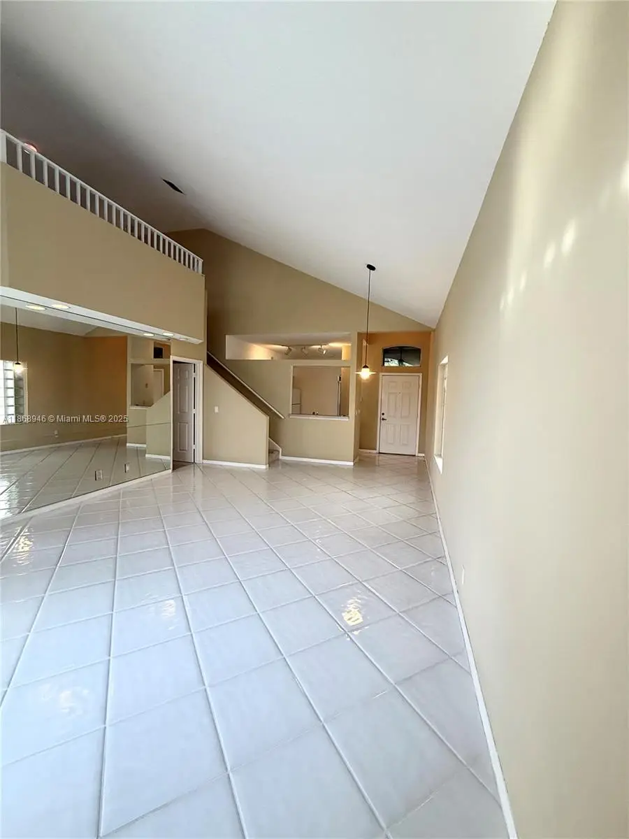 4004 Dorado Dr, Riviera Beach, FL 33418 - Image #3