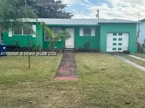 1450 NE 118th St, Miami, FL 33161