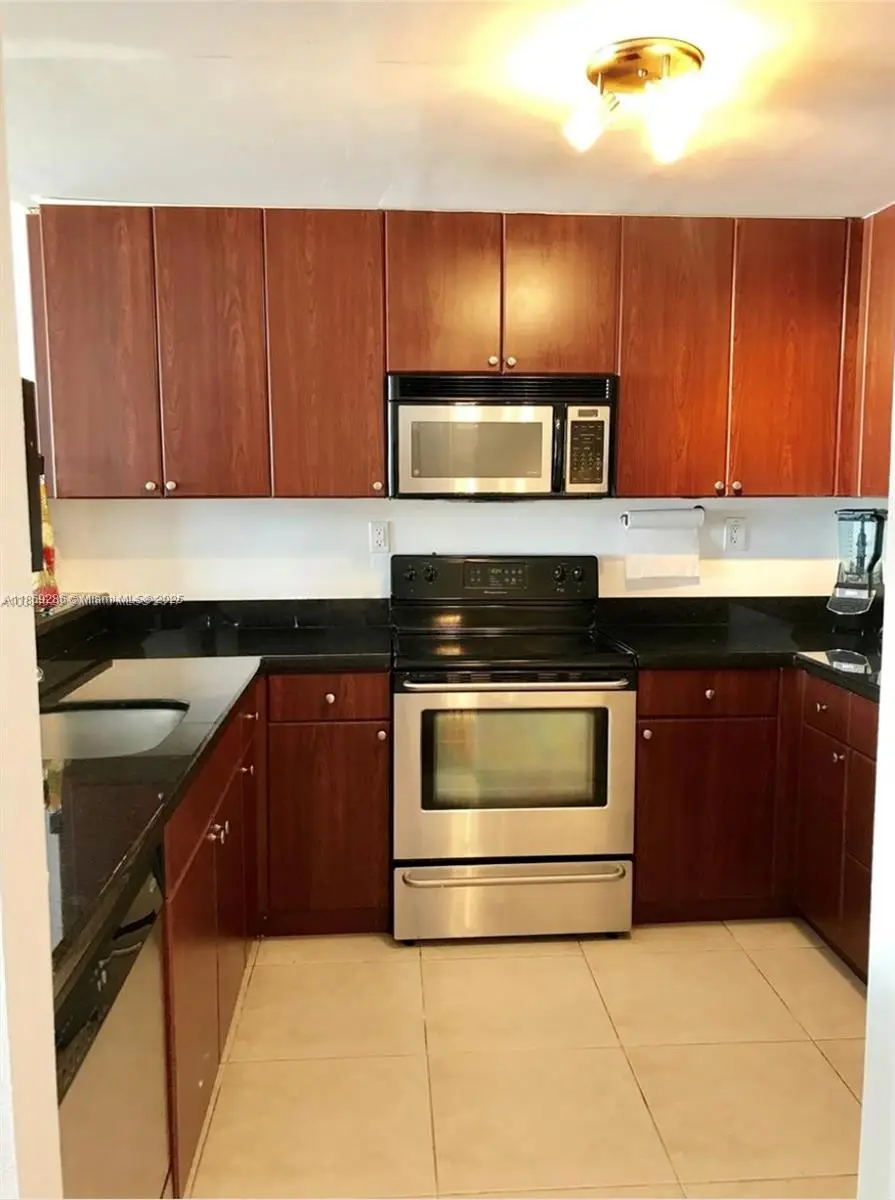 6900 Bay Dr #7F, Miami Beach, FL 33141 - Image #2