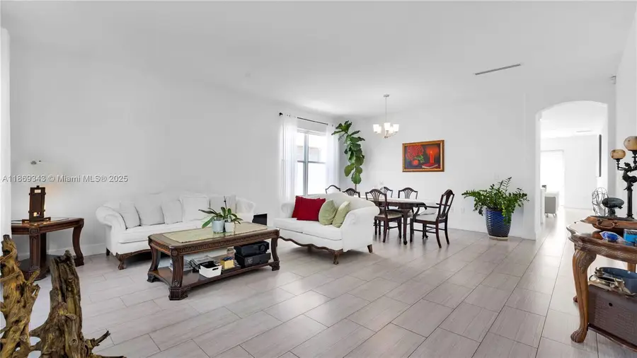 23813 SW 108th Ct, Homestead, FL 33032 - Image #2