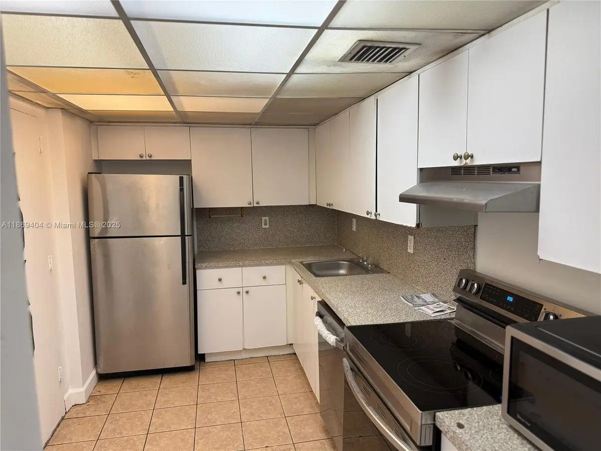1800 Sans Souci Blvd #106, North Miami, FL 33181 - Image #1