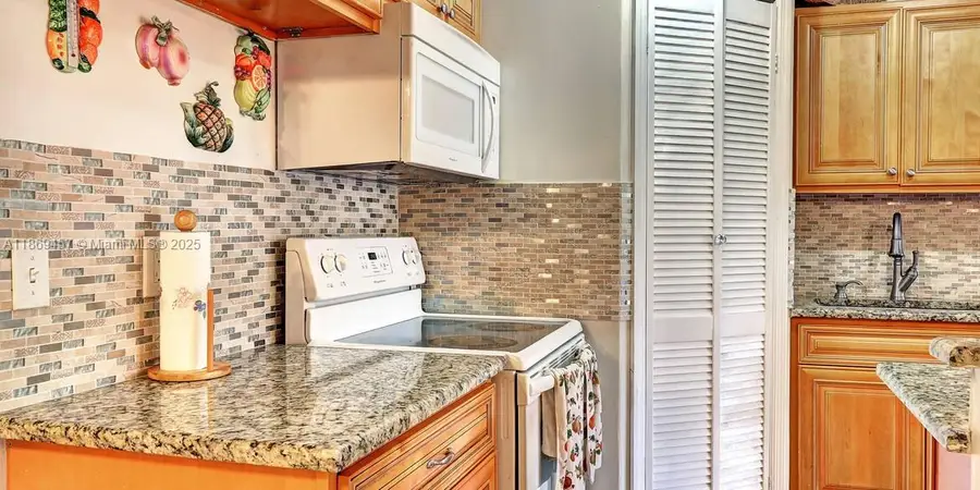 Address Withheld By Seller, Lauderhill, FL 33319 - #3