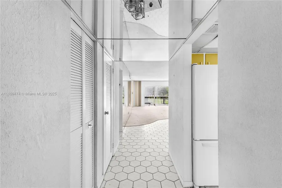 6260 S Falls Cir Dr #203, Lauderhill, FL 33319 - Image #3