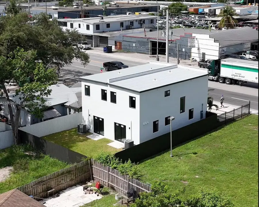 4313 NW 32nd Ave, Miami, FL 33142 - Image #2