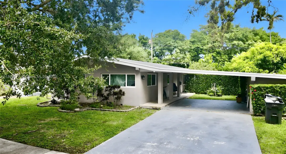 217 S 57th Ter, Hollywood, FL 33023 - Image #1