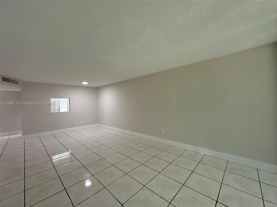 1501 NE 191st St #C108, Miami, FL 33179 - Image #3