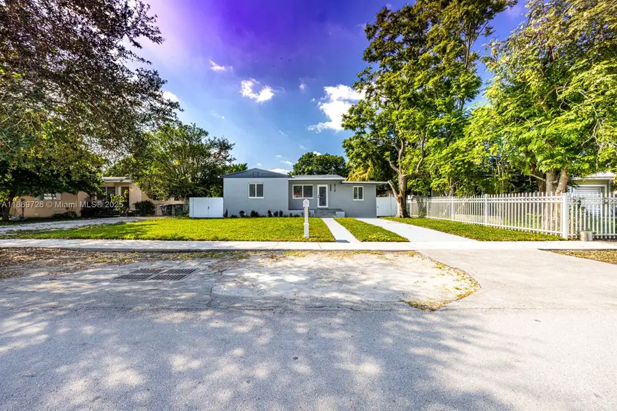 910 NW 133rd St, North Miami, FL 33168 - Image #2