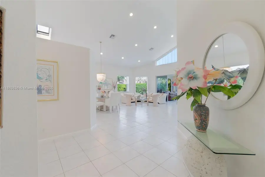 6209 Evian Pl, Boynton Beach, FL 33437 - Image #2