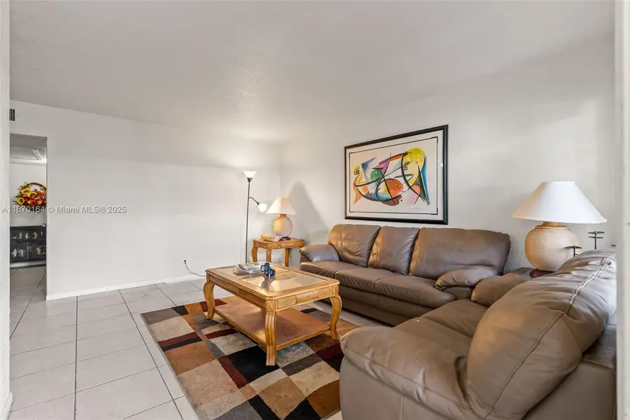 200 Croton Ave #104, Lantana, FL 33462 - Image #2