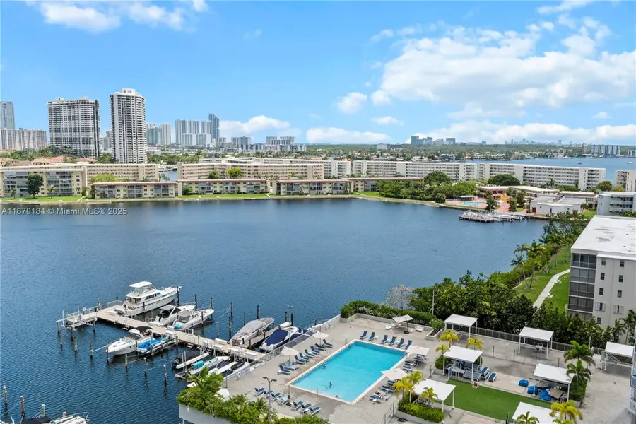 18071 Biscayne Blvd #1404, Aventura, FL 33160 - #2