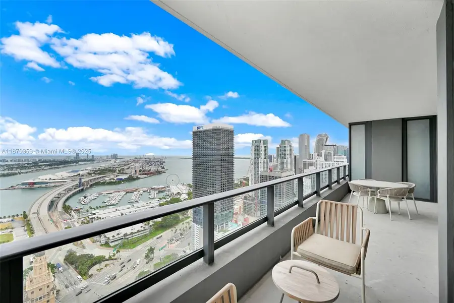 159 NE 6th St #4015, Miami, FL 33132 - Image #2