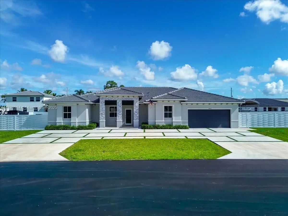 19803 SW 321 Street, Homestead, FL 33030 - Image #1