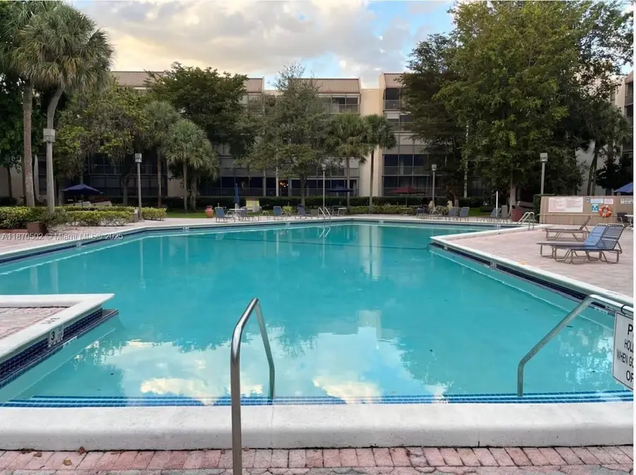 2804 N 46th Ave #C430, Hollywood, FL 33021 - Image #2