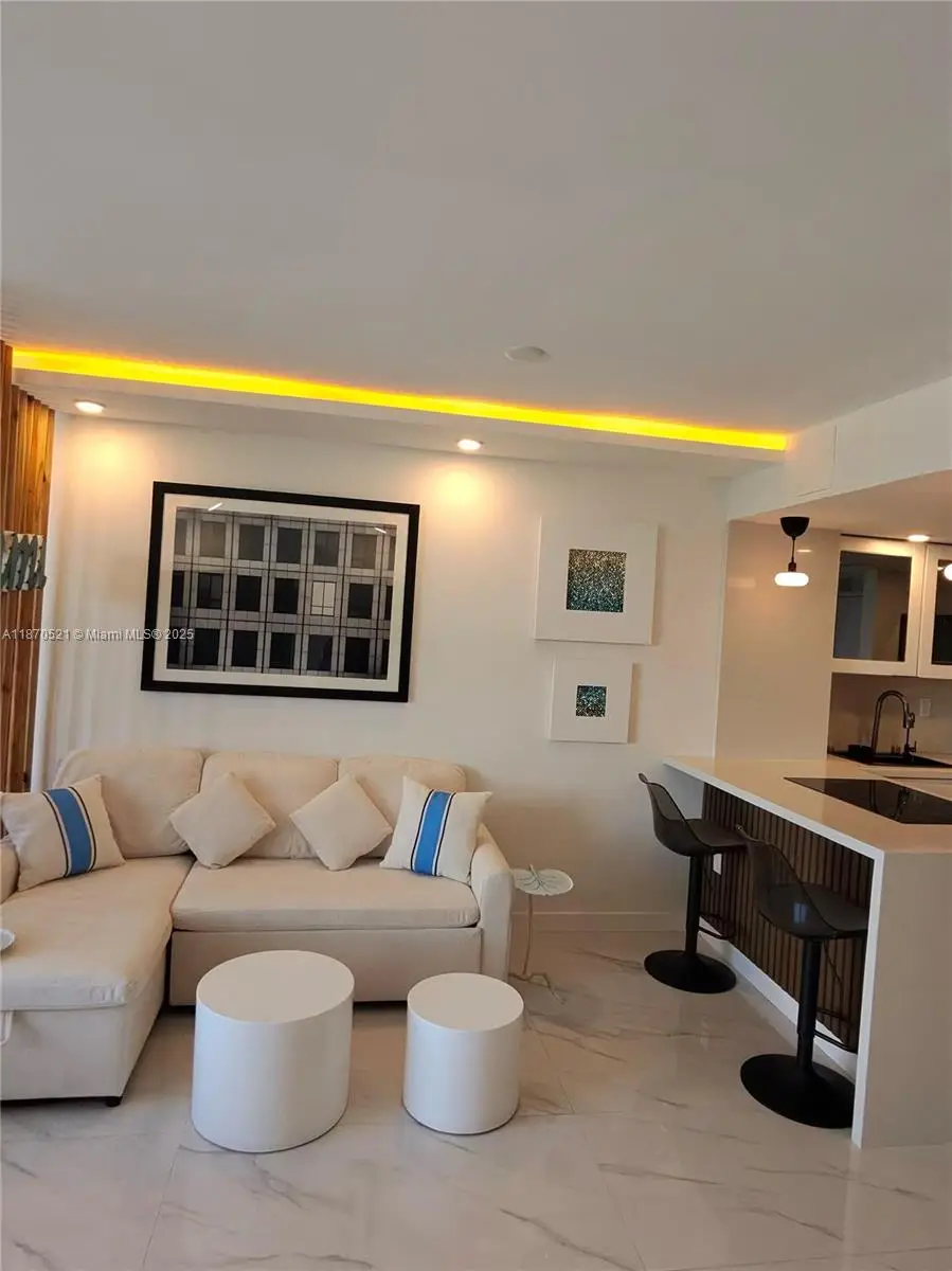 2899 Collins Ave #1634, Miami Beach, FL 33140 - Image #2