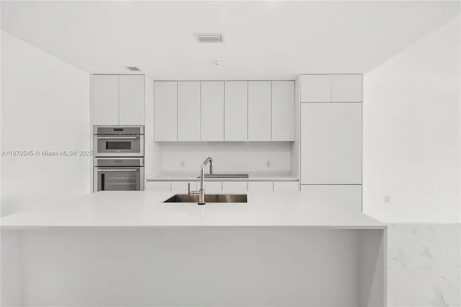 700 NE 24th St #4102, Miami, FL 33137 - Image #3