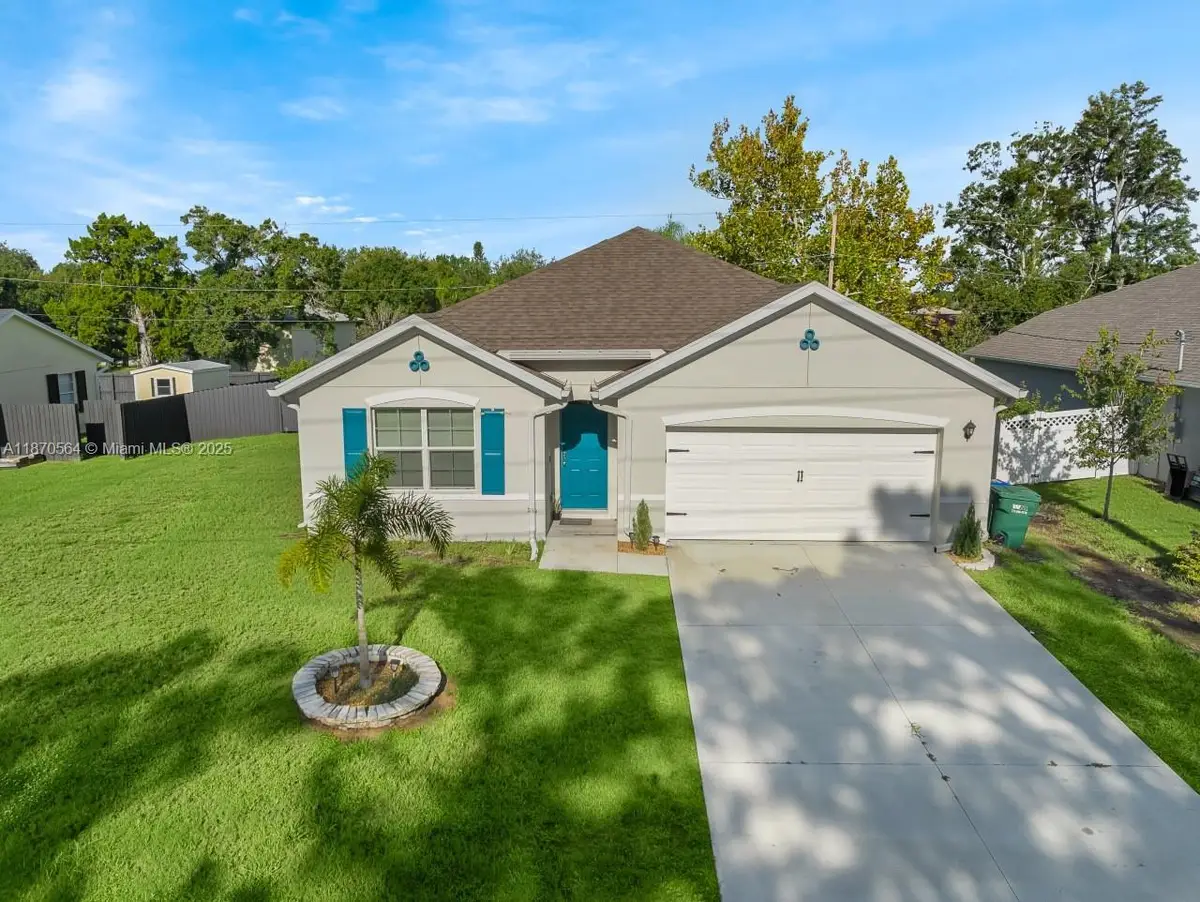602 Barber St, Sebastian, FL 32958 - #1