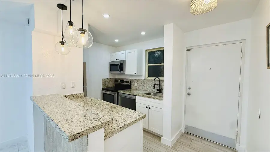 13101 Memorial Hwy #104, North Miami, FL 33161 - Image #2