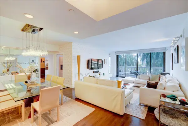 2000 Island Blvd #710, Aventura, FL 33160