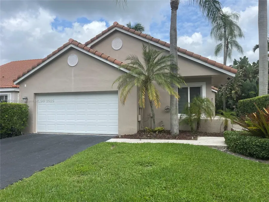 10101 NW 5th St, Plantation, FL 33324 - Image #2