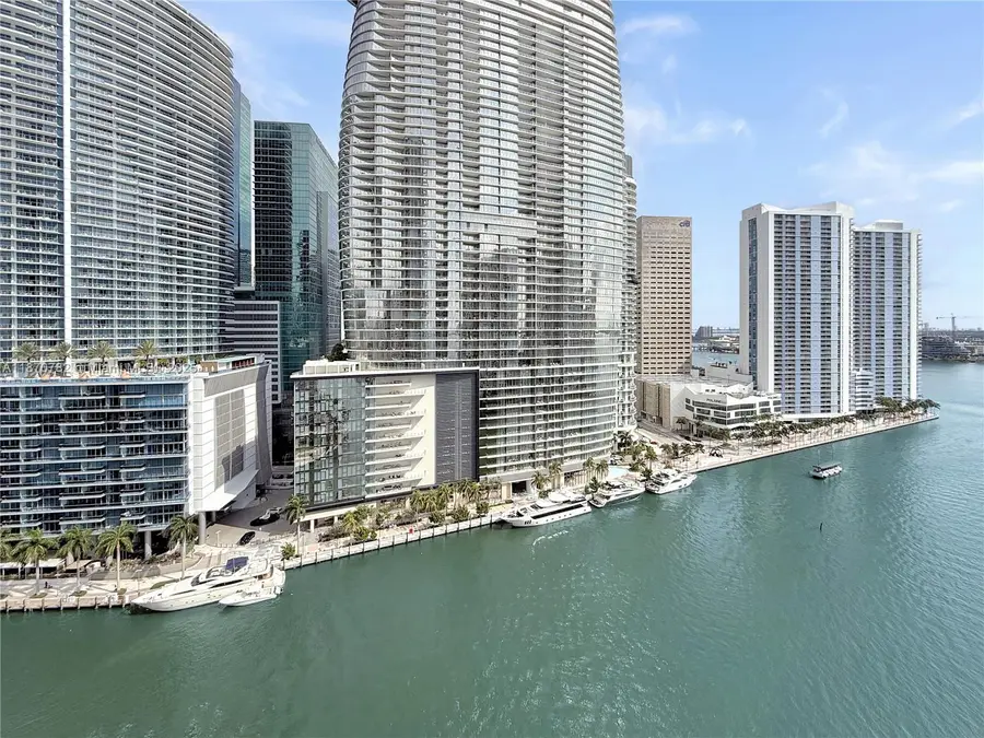 465 Brickell Ave #2002, Miami, FL 33131 - #3