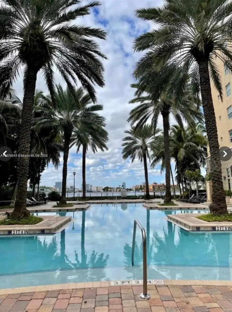 17145 N Bay Rd #4109, Sunny Isles Beach, FL 33160 - Image #1