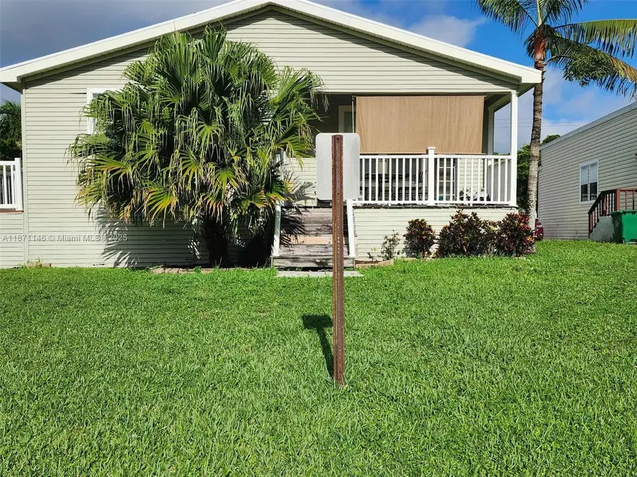 10550 W State Road 84 Lot #383, Davie, FL 33324 - Image #2