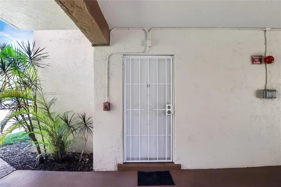 10511 SW 108th Ave #185, Miami, FL 33176 - Image #2