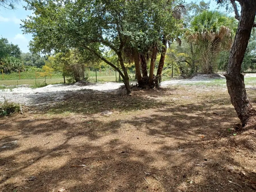 17010 NW 270th St, Okeechobee, FL 34972 - Image #2