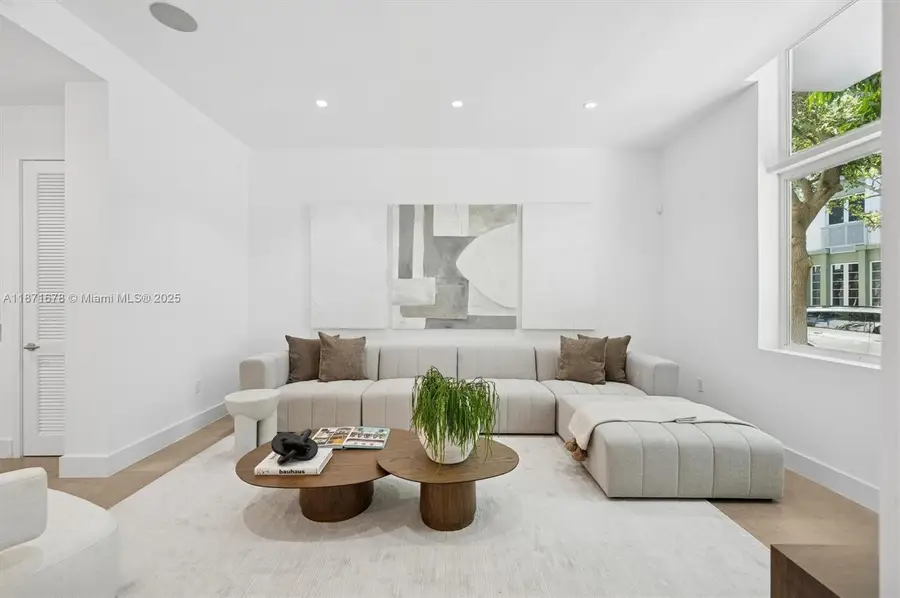 211 Water Way, Miami Beach, FL 33141 - Image #3