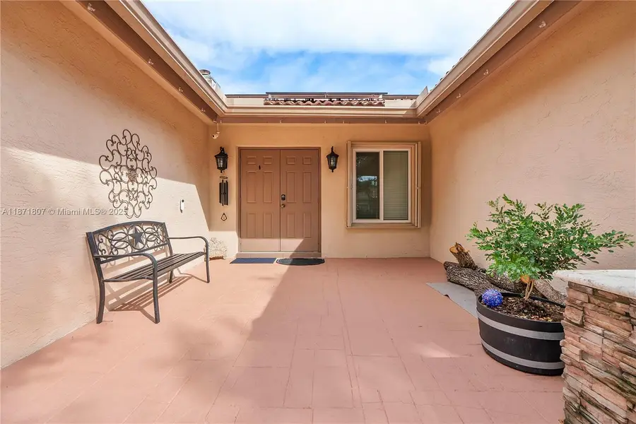 8931 NW 55th Pl, Coral Springs, FL 33067 - Image #3