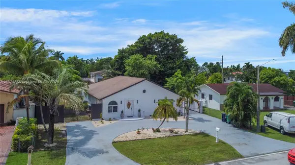 9930 SW 48th St, Miami, FL 33165