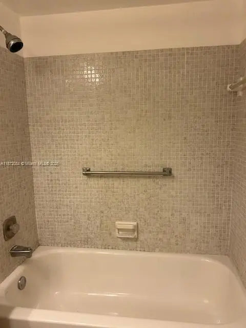 19 Newport A #19, Deerfield Beach, FL 33442 - Image #3
