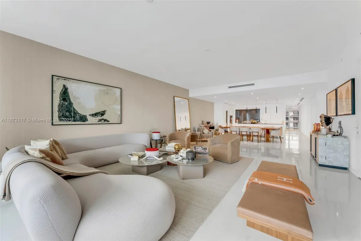 300 N Biscayne Boulevard Way #4104C, Miami, FL 33131 - #1