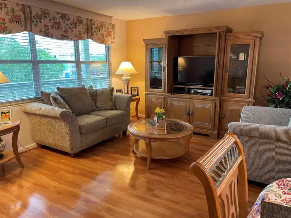 3033 Berkshire B #3033, Deerfield Beach, FL 33442