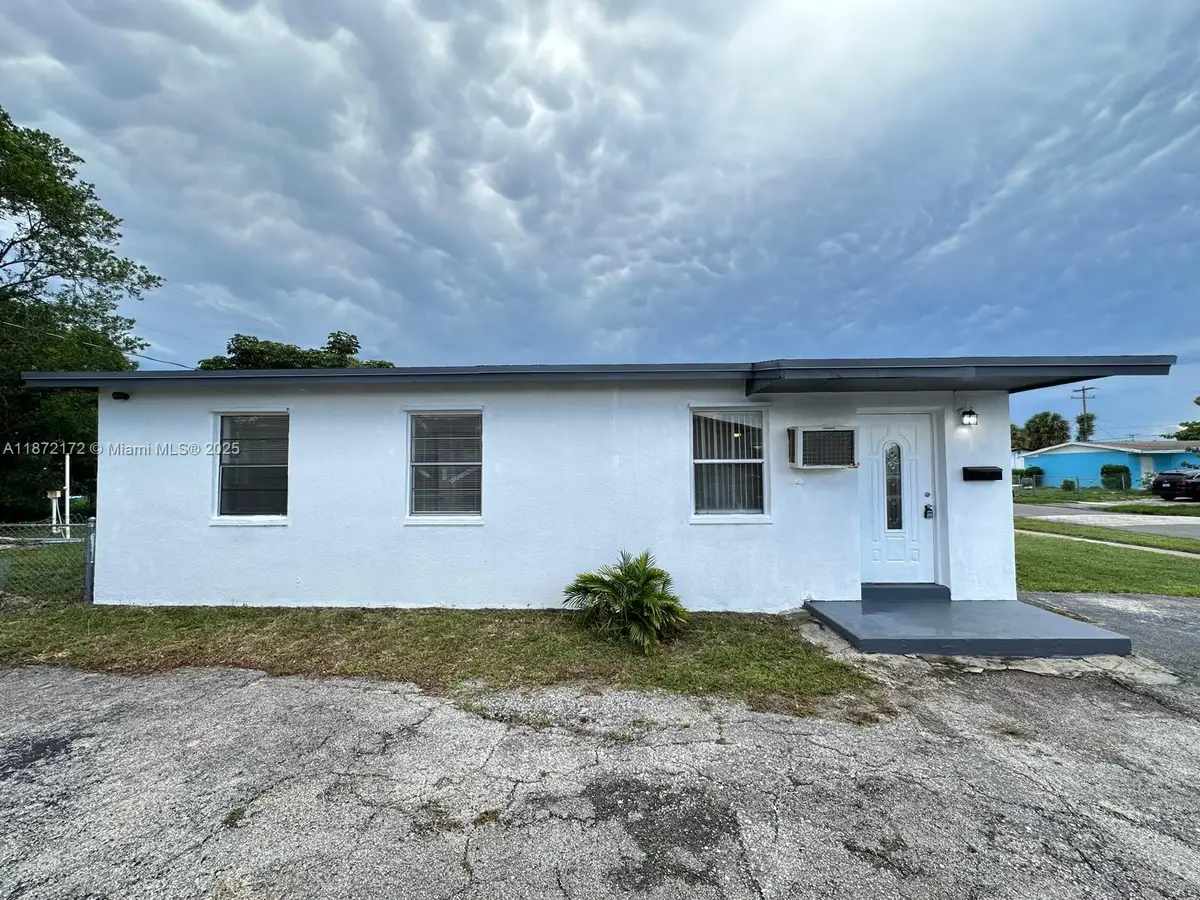 1344 9th St, West Palm Beach, FL 33401 - Image #1