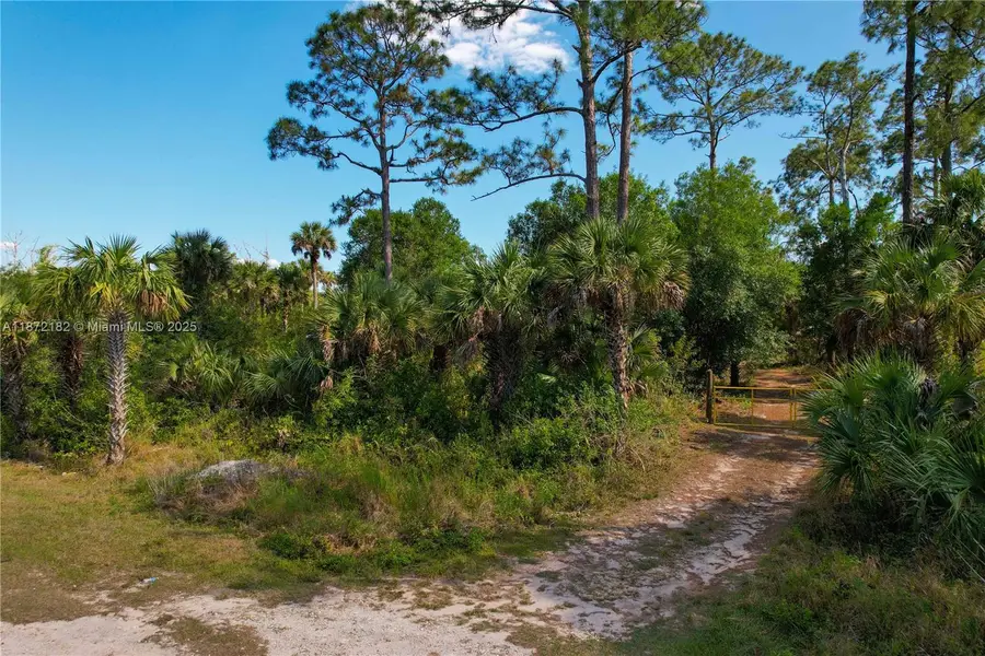 4180 36th Ave Se, Naples, FL 34120 - Image #3