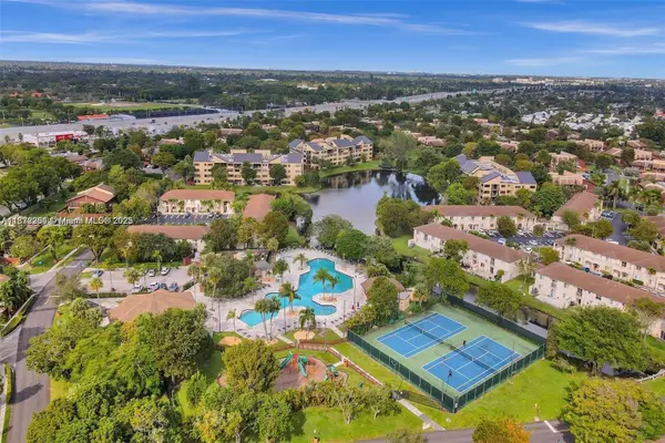 6609 SW 116th Pl #E, Miami, FL 33173