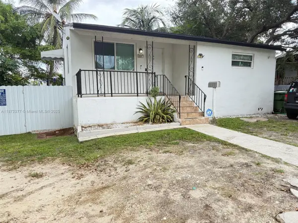 707 SW 8th Ave, Hallandale Beach, FL 33009