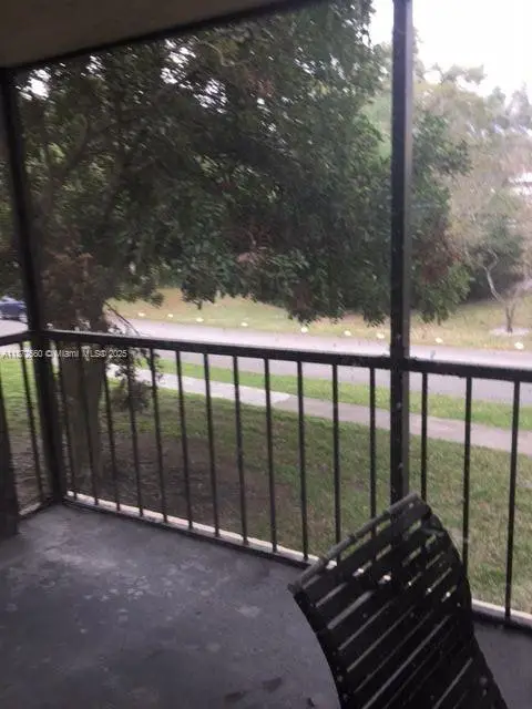 7080 Environ Blvd #227, Lauderhill, FL 33319