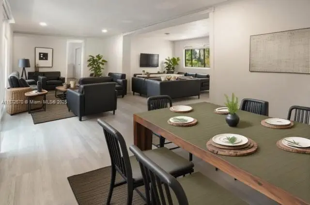 5561 SW 2nd Ct, Plantation, FL 33317 - Image #2