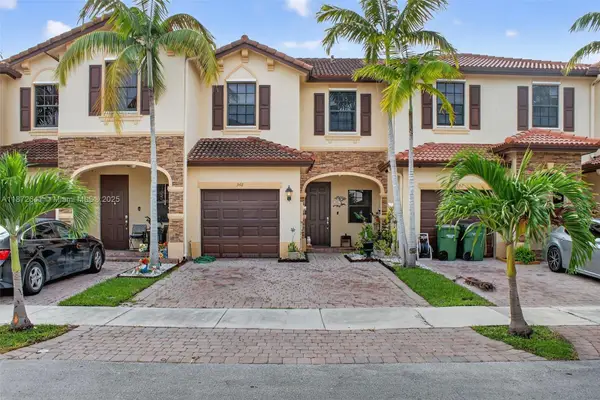 348 NE 37th Ter, Homestead, FL 33033