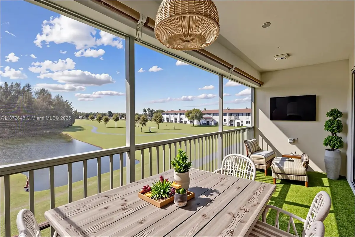 900 SW 125th Way #412R, Pembroke Pines, FL 33027 - Image #1