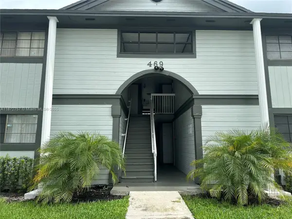 469 NE 207th Ln #101, Miami, FL 33179