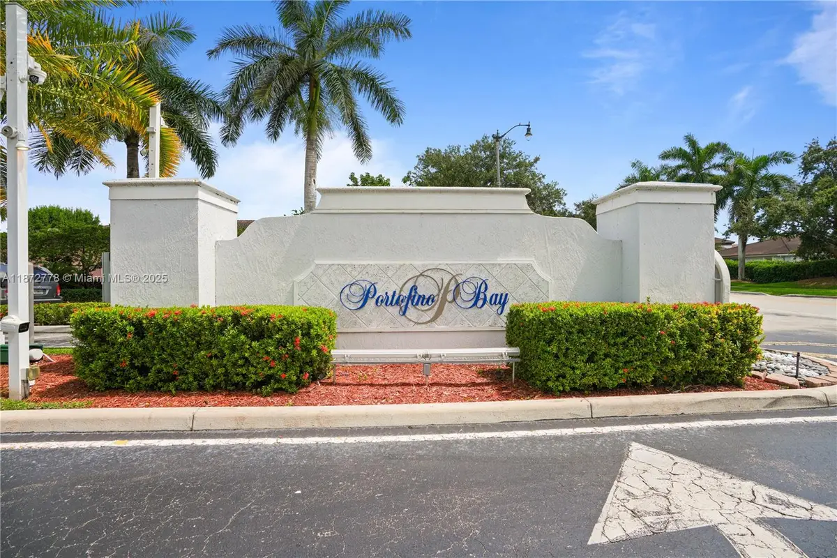 3708 NE 22nd Pl, Homestead, FL 33033 - Image #1