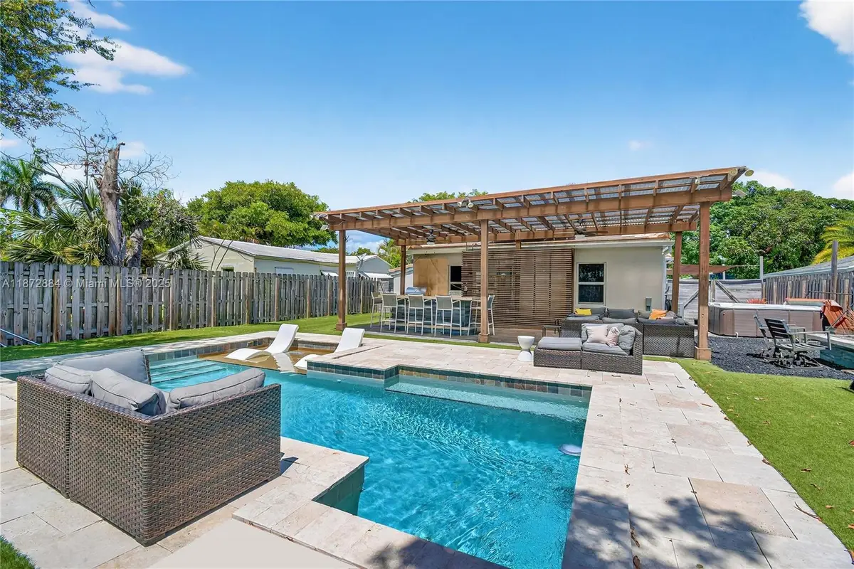 708 SW 19th St, Fort Lauderdale, FL 33315 - Image #1