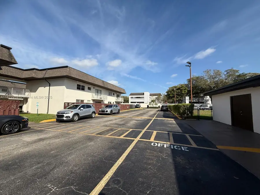 8601 SW 94th St #125W, Miami, FL 33156 - Image #3