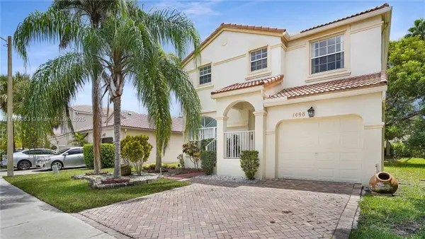 1498 NW 153rd Ln, Pembroke Pines, FL 33028