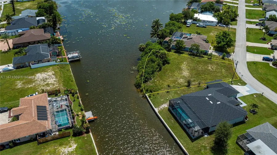 1203 SE 3rd Ave, Cape Coral, FL 33990 - #3