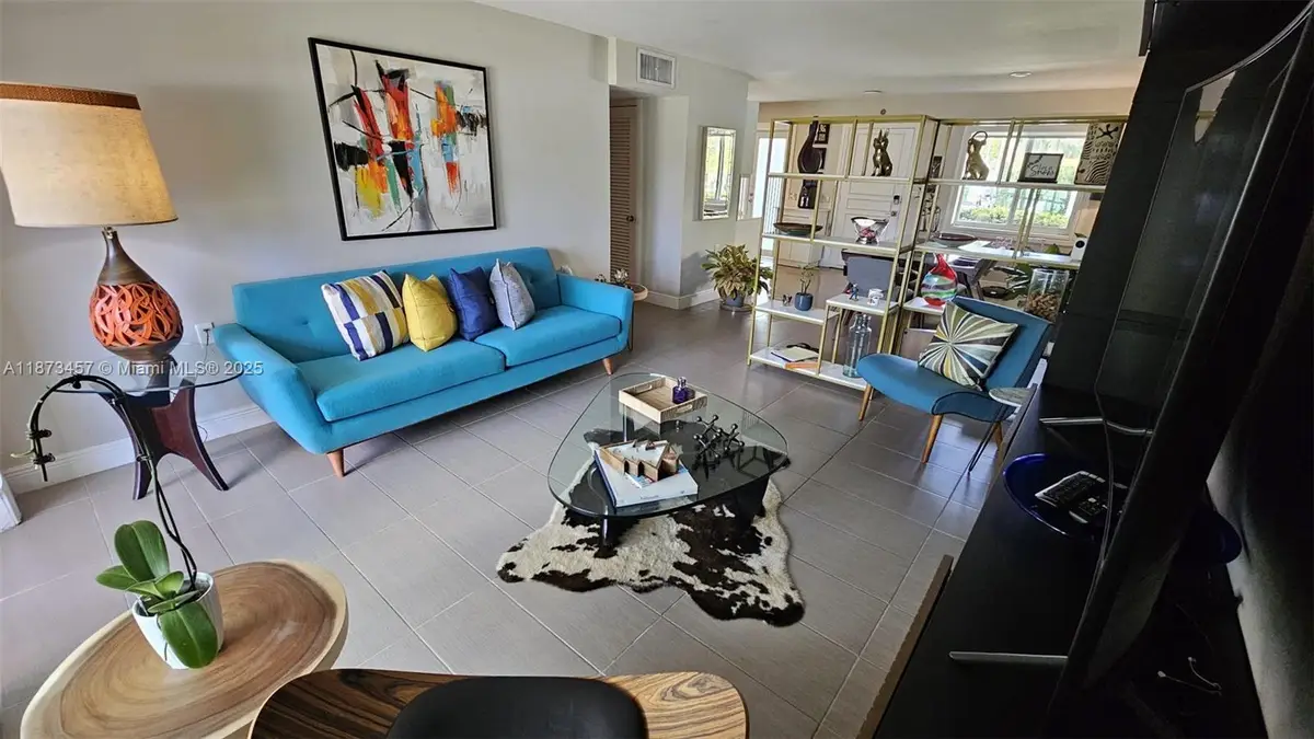 1631 NE 114th St #109, Miami, FL 33181 - Image #1